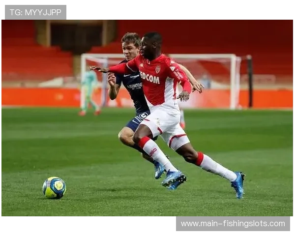 朗斯2-0摩纳哥，争冠球队主场完胜伤病缠身对手