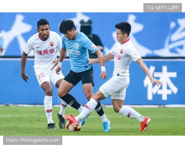 从落选秀到首发——飞翼队后卫杰琳·布朗的逆袭之路”